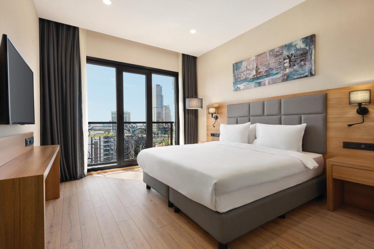 ホテル Tryp By Wyndham Istanbul Atasehir エクステリア 写真